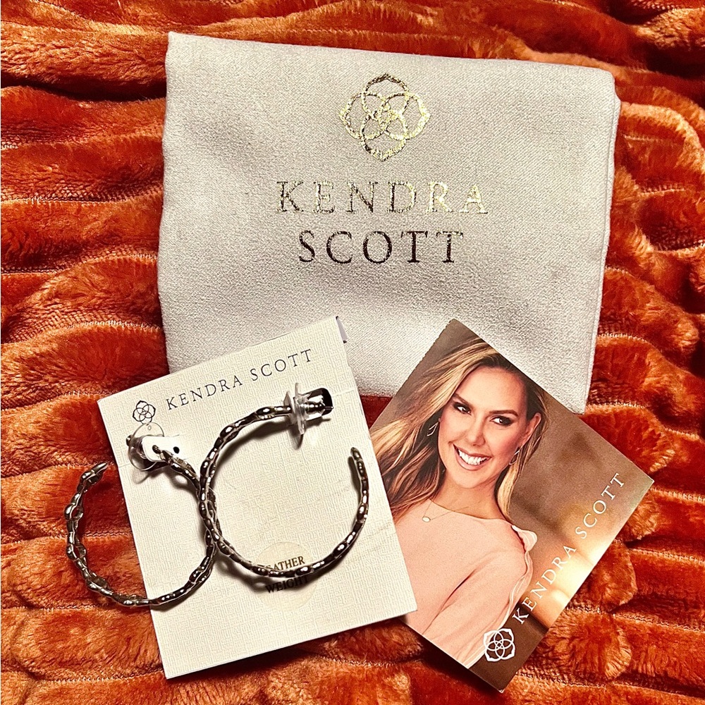 BRAND NEW Kendra Scott Abbie Silver Hoop Earrings